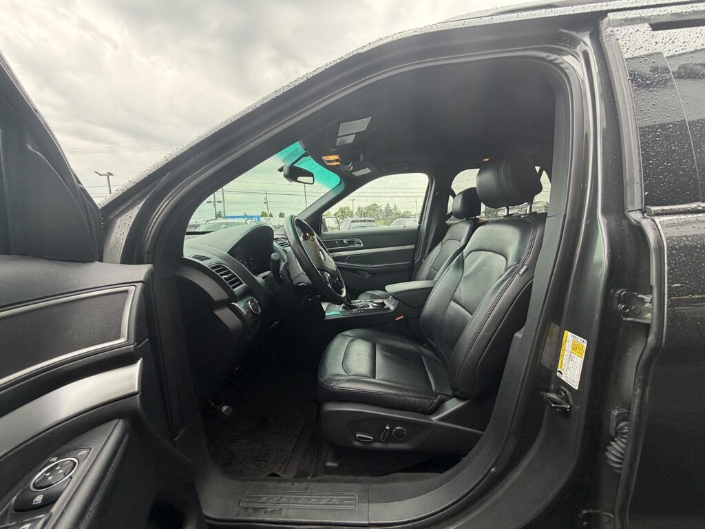 Used 2017 Ford Explorer XLT SUV