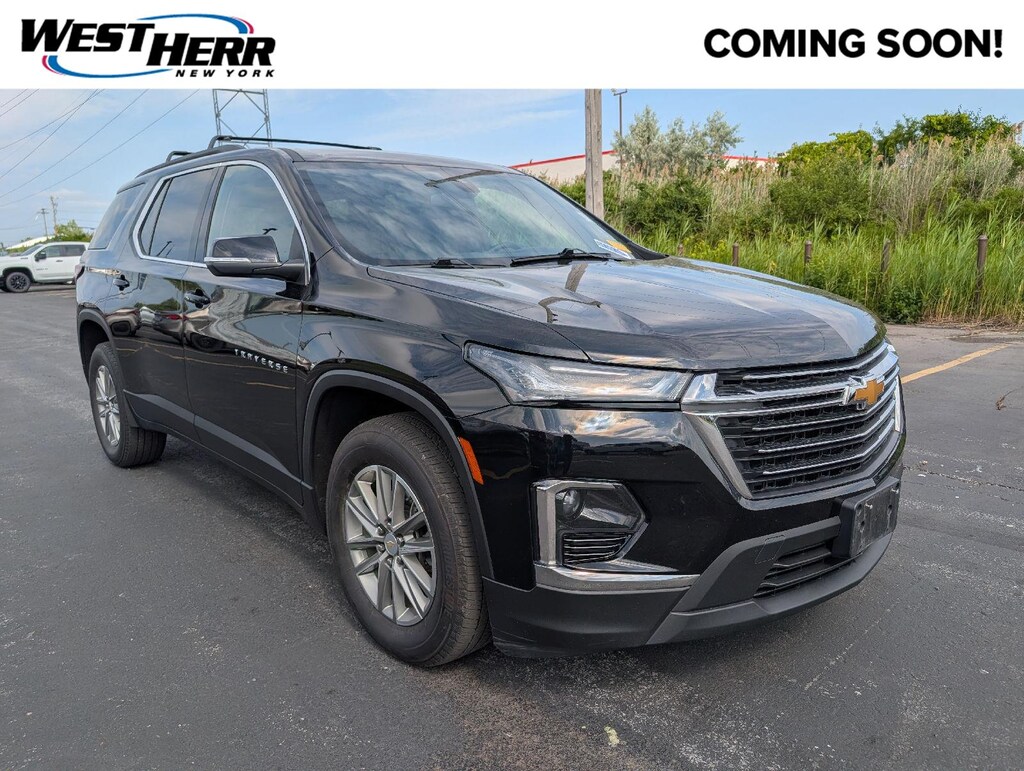 Used 2023 Chevrolet Traverse LT Cloth SUV