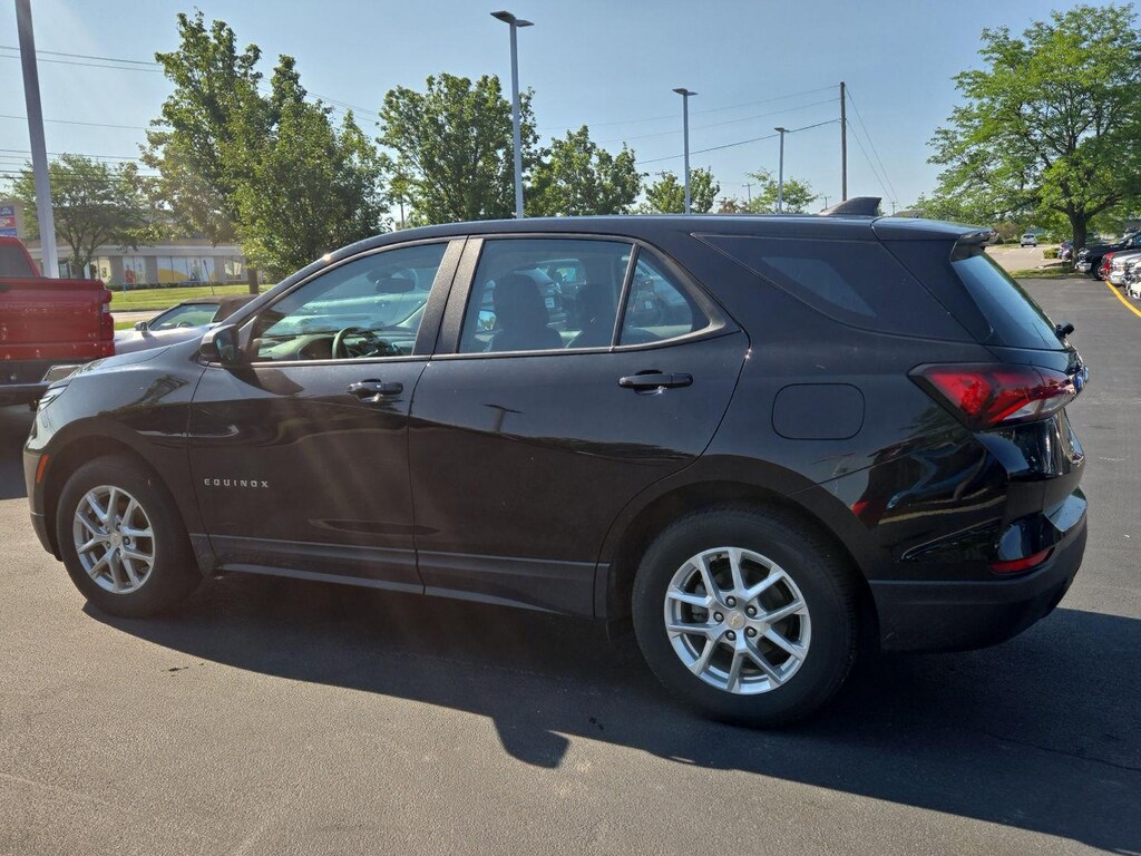 Used 2024 Chevrolet Equinox LS SUV