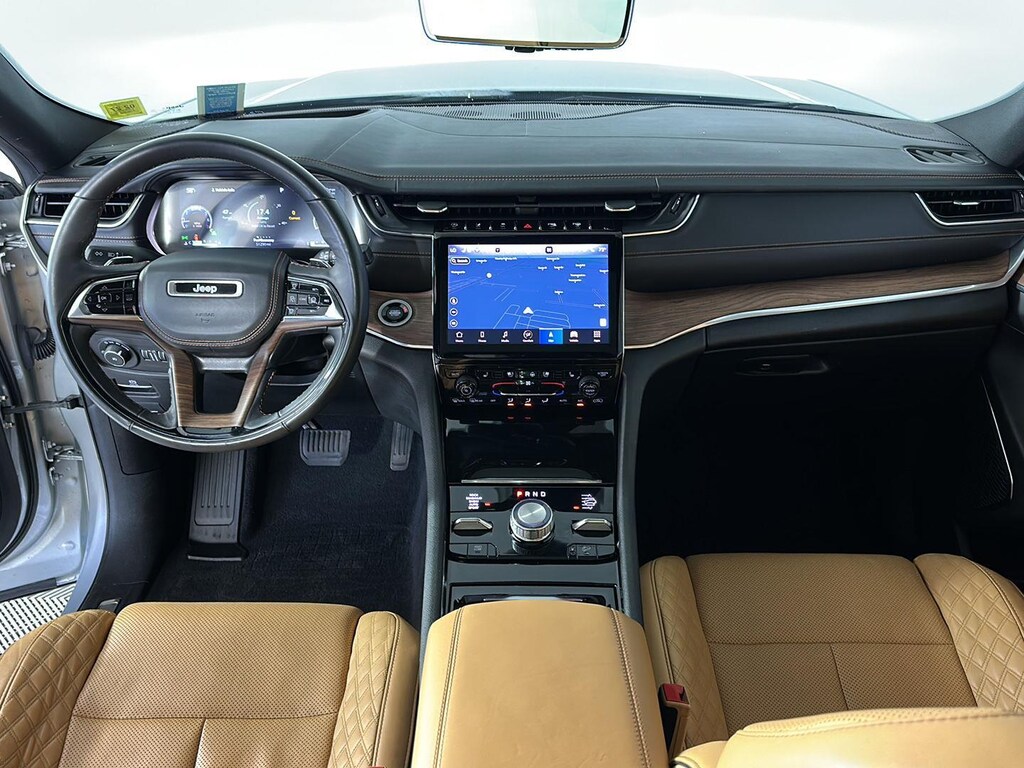 Used 2023 Jeep Grand Cherokee Summit SUBN