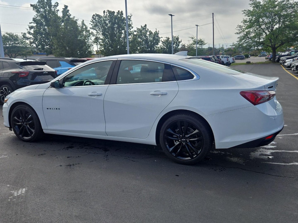 Used 2024 Chevrolet Malibu LT Sedan