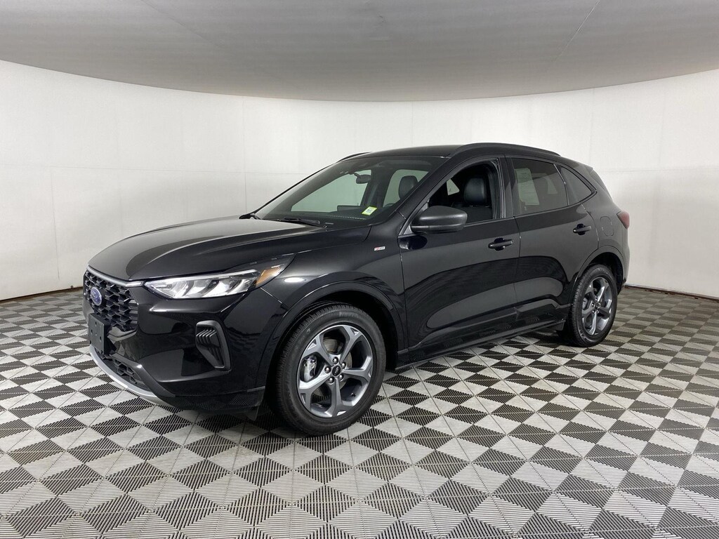 Used 2023 Ford Escape UT