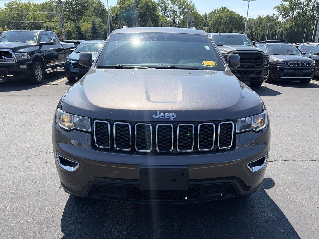 Used 2021 Jeep Grand Cherokee Laredo X SUV