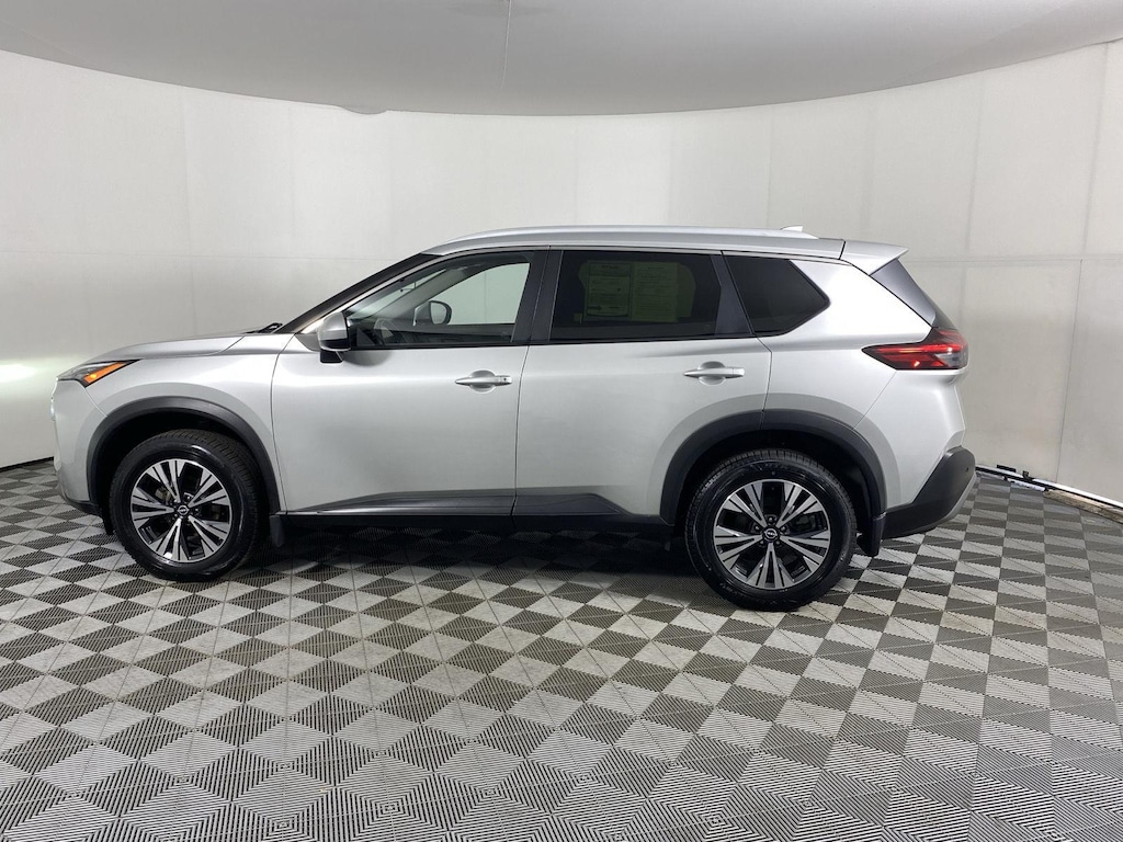 Used 2023 Nissan Rogue SV SUV
