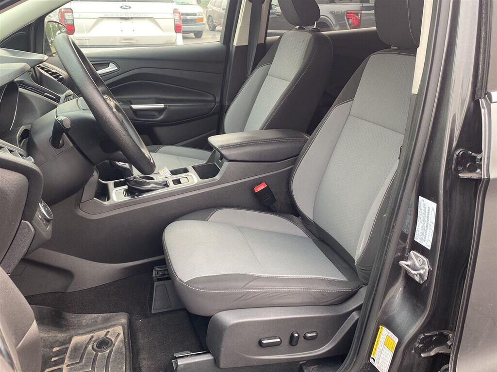 Used 2019 Ford Escape SE SUV