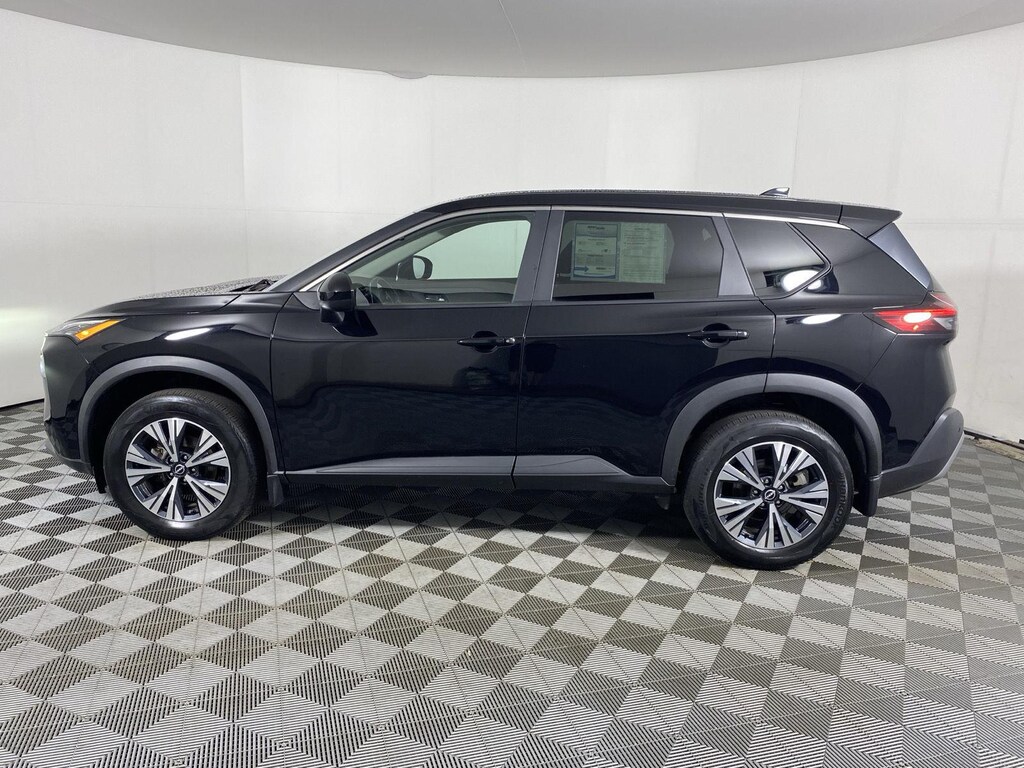 Used 2023 Nissan Rogue SV SUV
