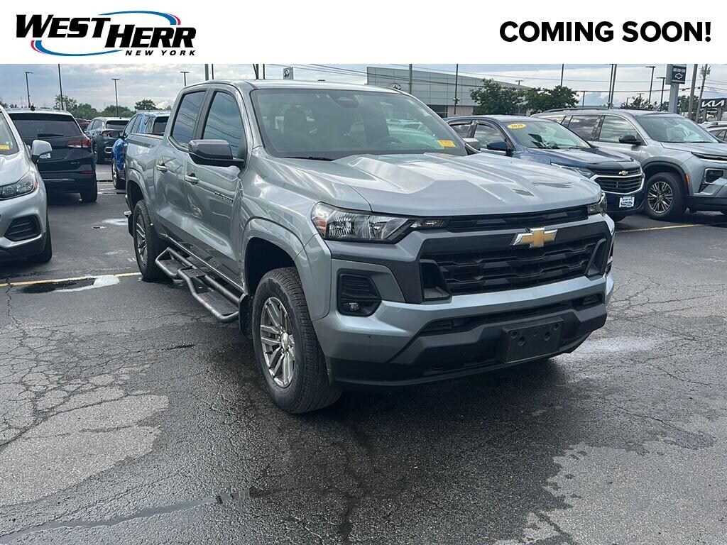Used 2024 Chevrolet Colorado 4WD LT Truck