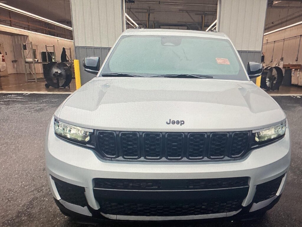 Used 2025 Jeep Grand Cherokee L Altitude X SUV