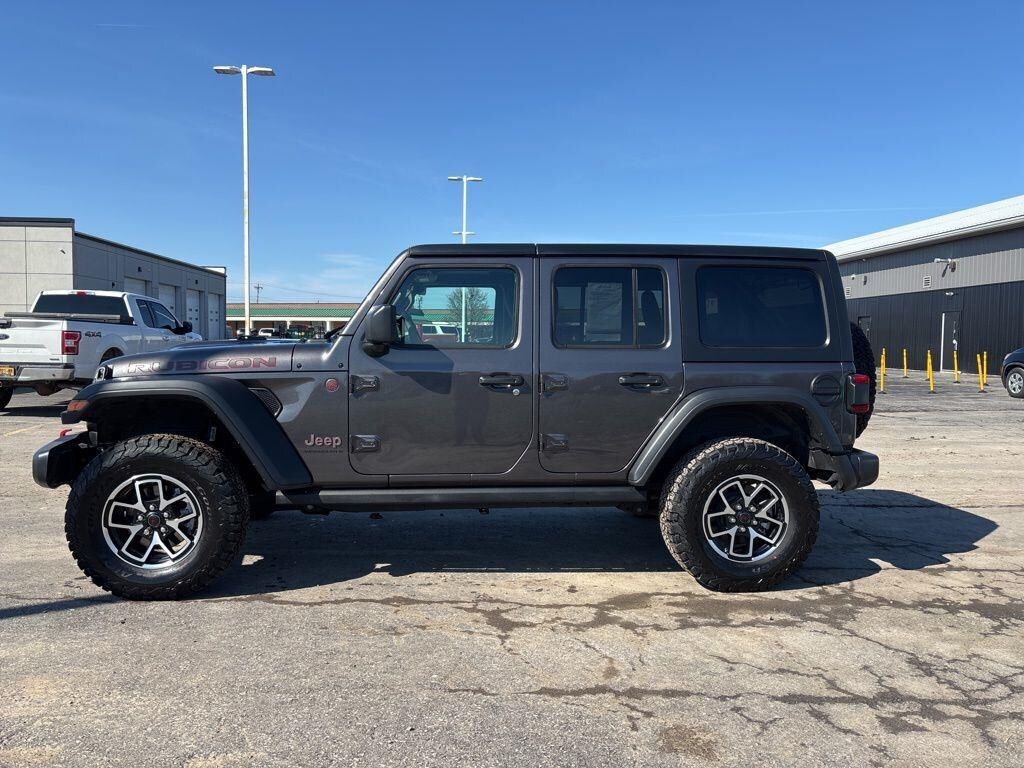 Used 2025 Jeep Wrangler Rubicon SUV