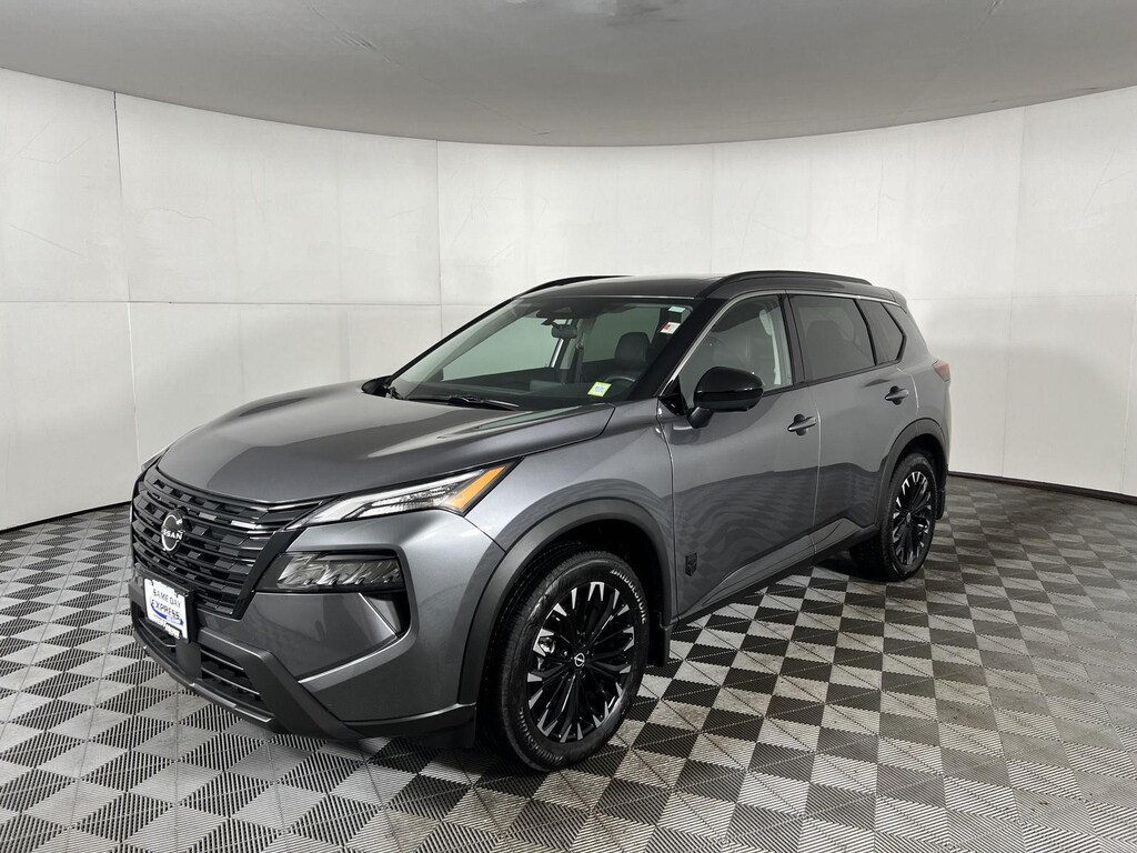Certified 2026 Nissan Rogue Dark Armor 2026.5