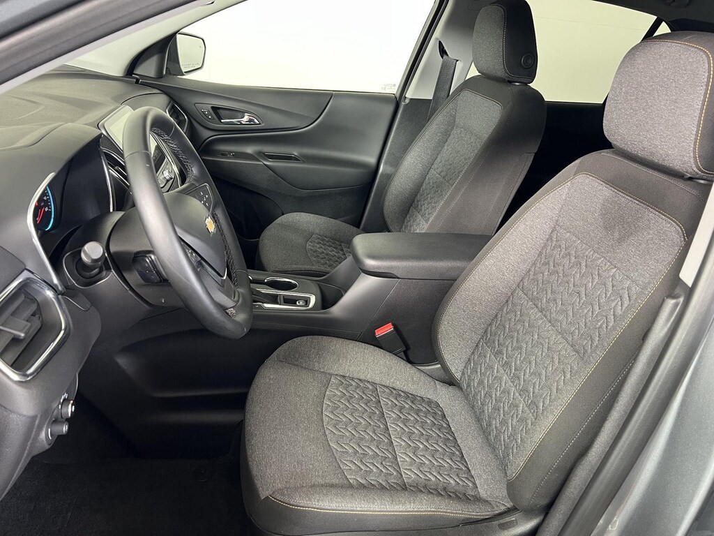 Used 2024 Chevrolet Equinox UV