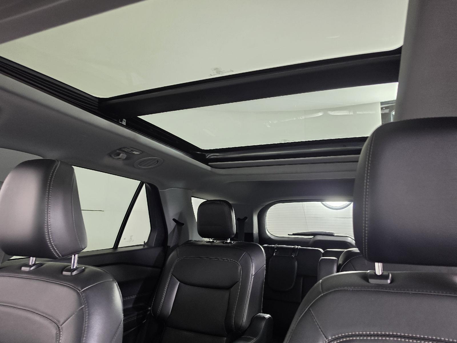 Used 2022 Ford Explorer XLT SUV