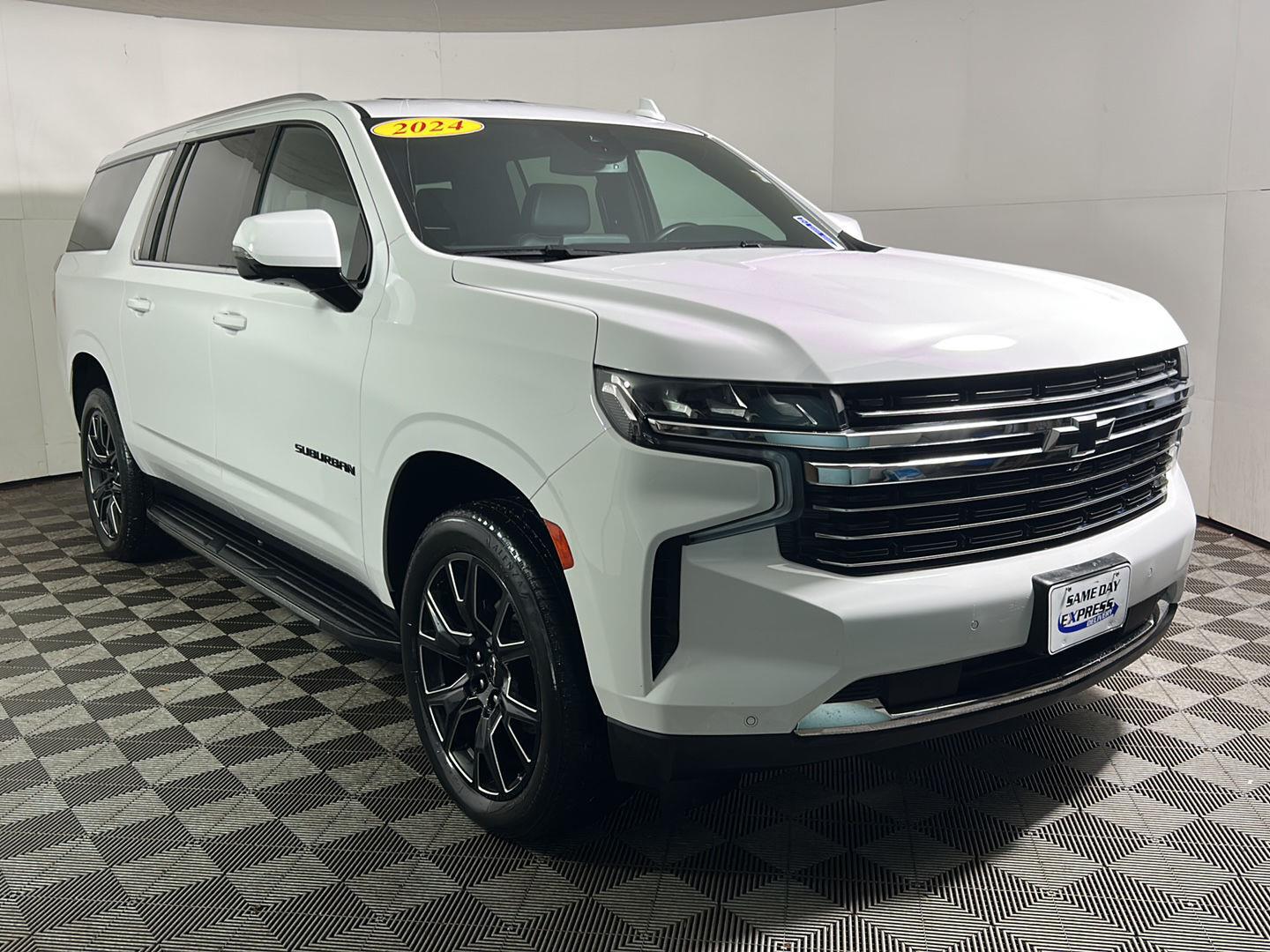 Used 2024 Chevrolet Suburban LT SUV