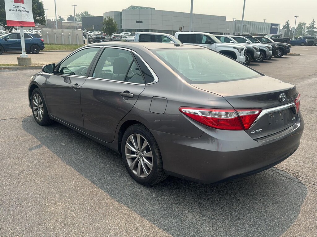 Used 2015 Toyota Camry LE Sedan