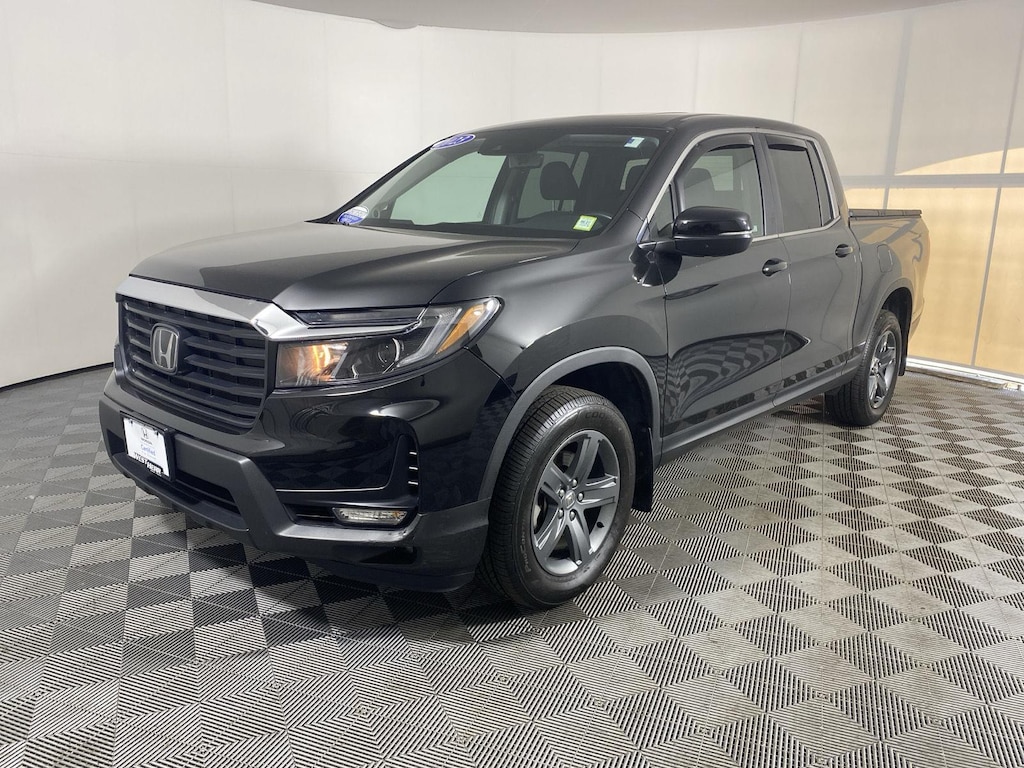 Certified 2023 Honda Ridgeline RTL Truck