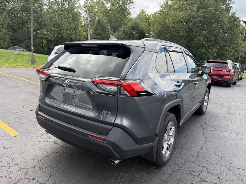 Used 2022 Toyota RAV4 XLE SUV