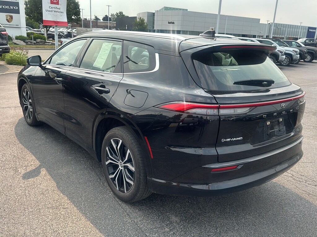 Certified 2025 Toyota Crown Signia XLE SUV