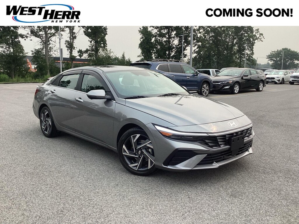 Used 2024 Hyundai Elantra 4DSD