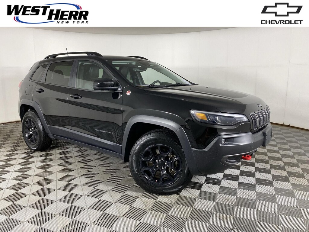 Used 2022 Jeep Cherokee Trailhawk SUV