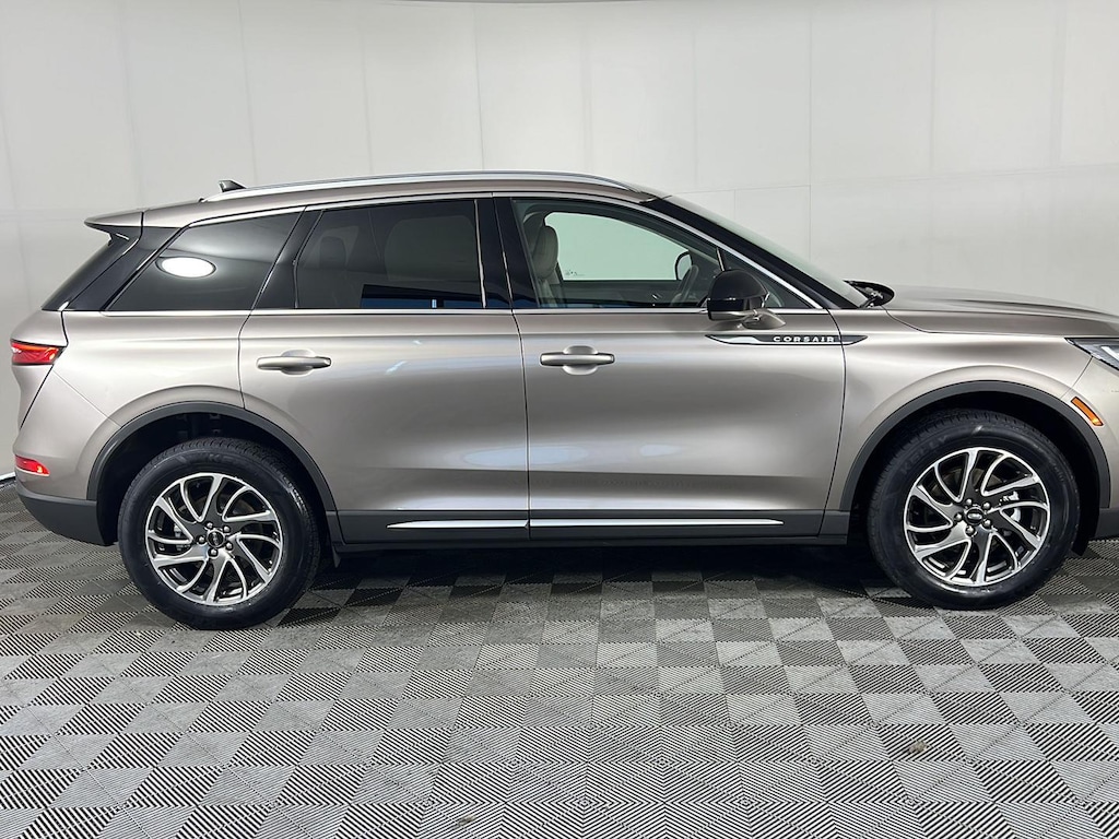 Used 2021 Lincoln Corsair Standard SUV