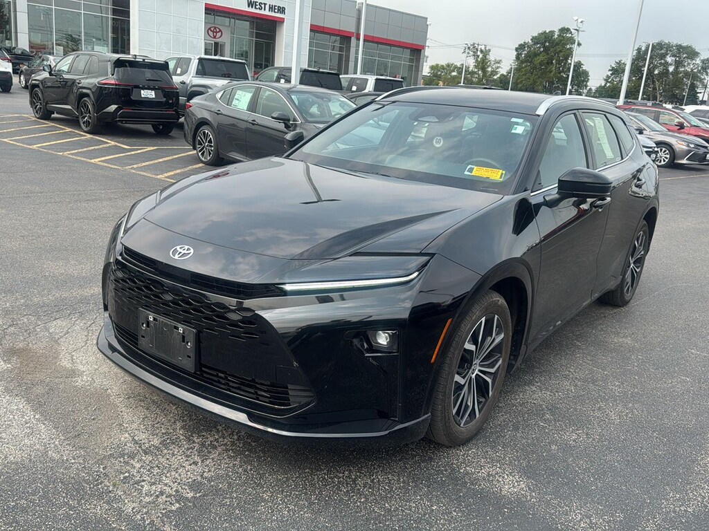 Certified 2025 Toyota Crown Signia XLE SUV
