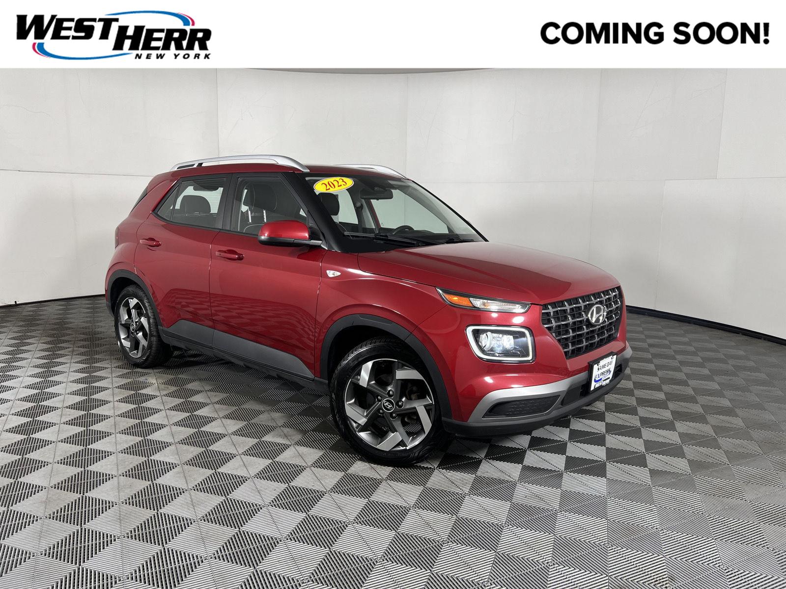 Used 2023 Hyundai Venue Limited SUV