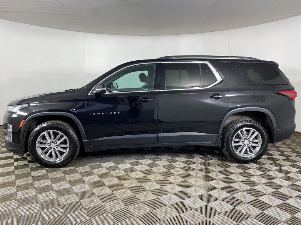 Used 2023 Chevrolet Traverse LT SUV
