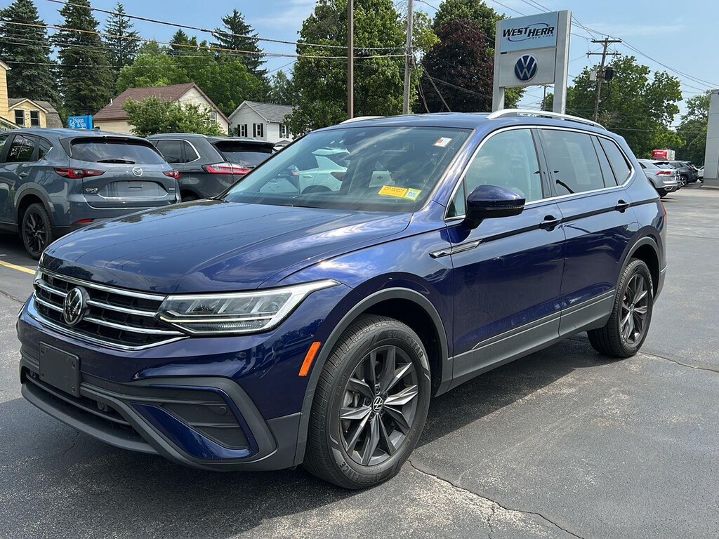 Used 2022 Volkswagen Tiguan SE SUV