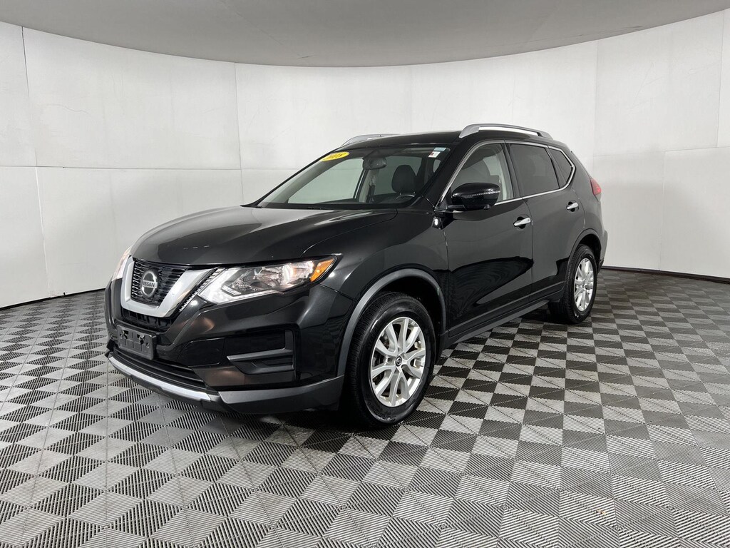 Used 2018 Nissan Rogue SV SUV