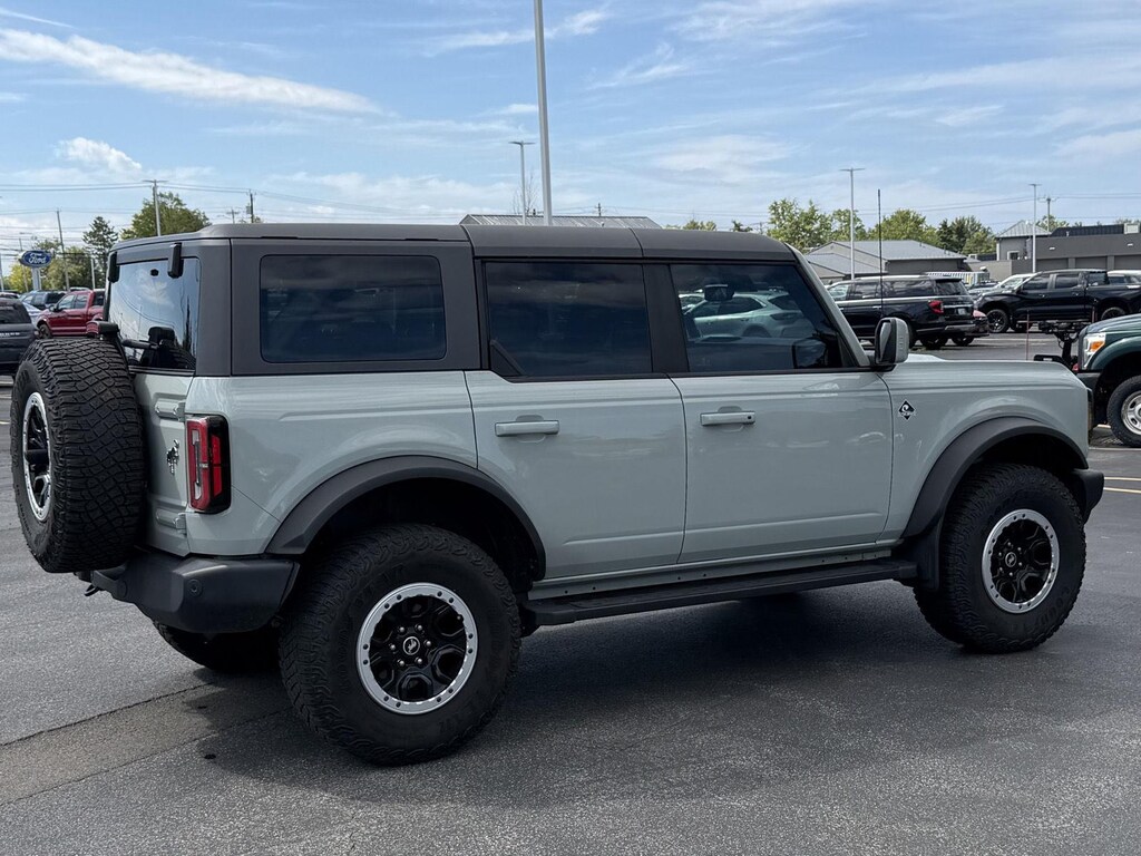 Used 2023 Ford Bronco Outer Banks SUV