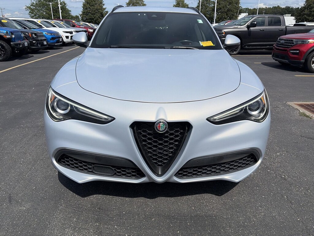 Used 2022 Alfa Romeo Stelvio Sprint SUV
