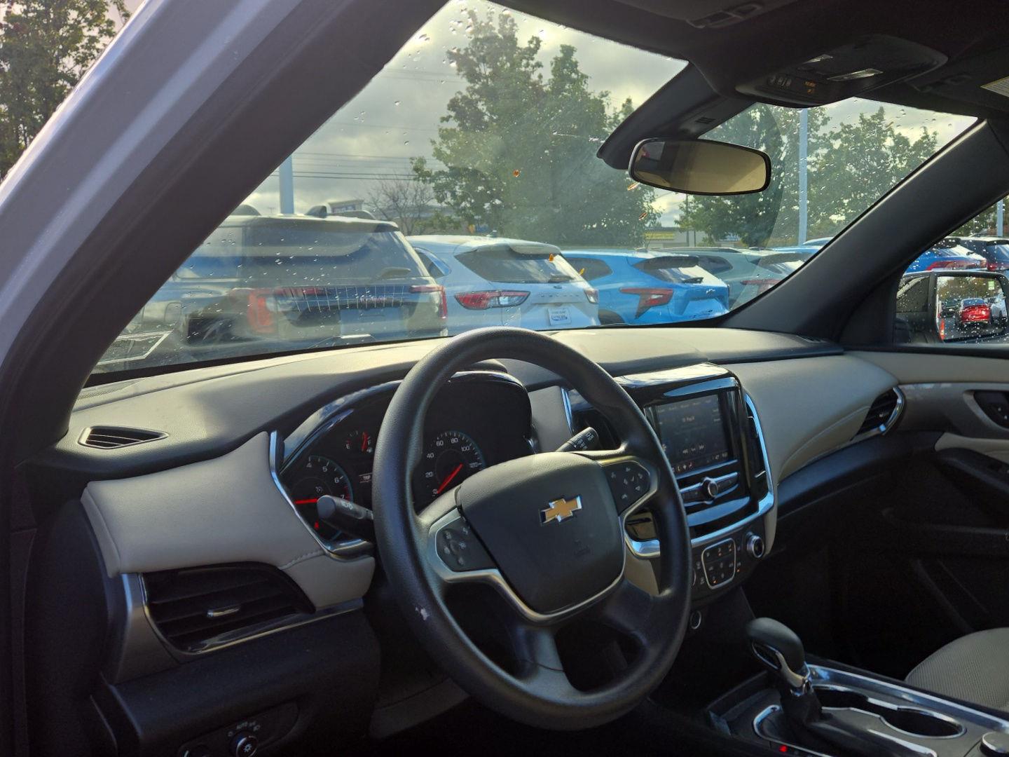 Used 2023 Chevrolet Traverse LS SUV