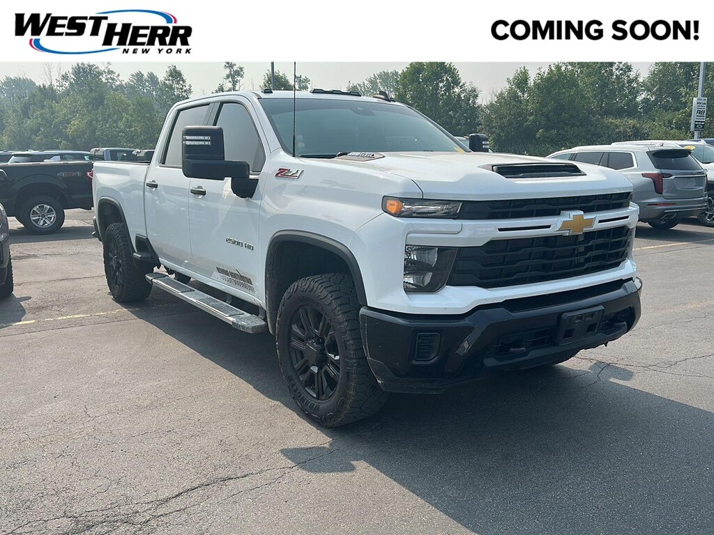 Used 2024 Chevrolet Silverado 2500HD Custom Truck