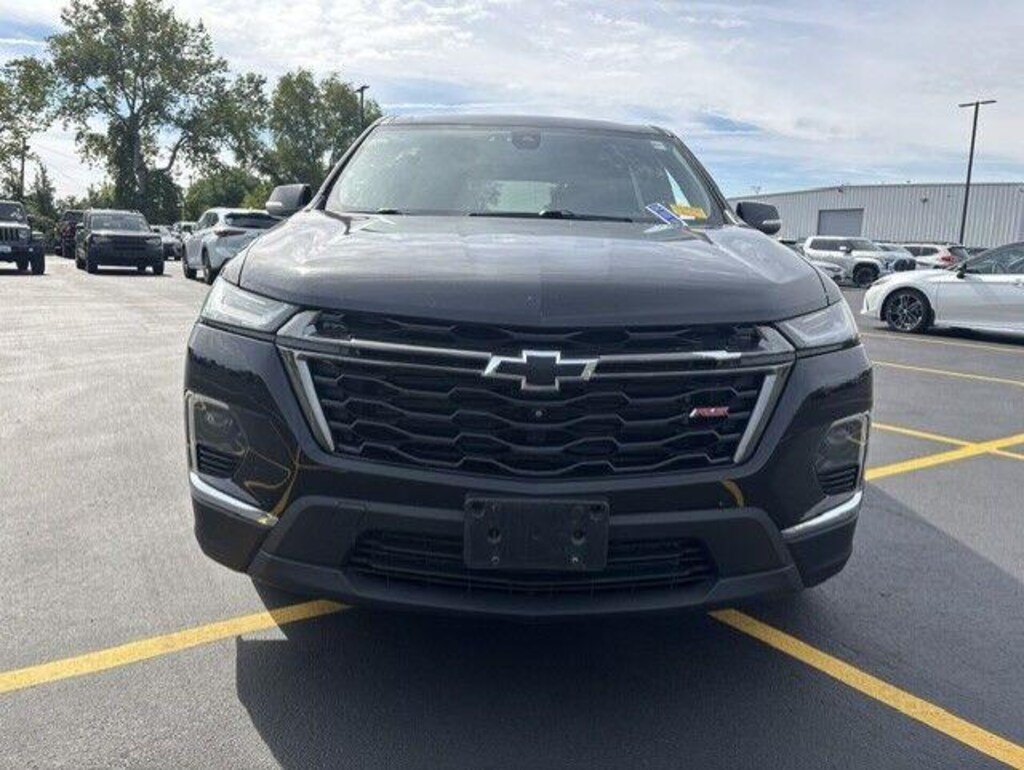 Used 2023 Chevrolet Traverse RS SUV