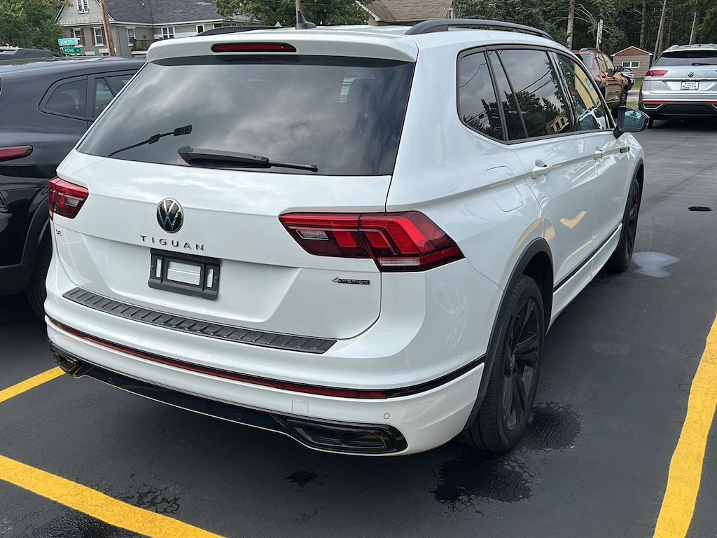 Certified 2023 Volkswagen Tiguan SE R-Line Black SUV