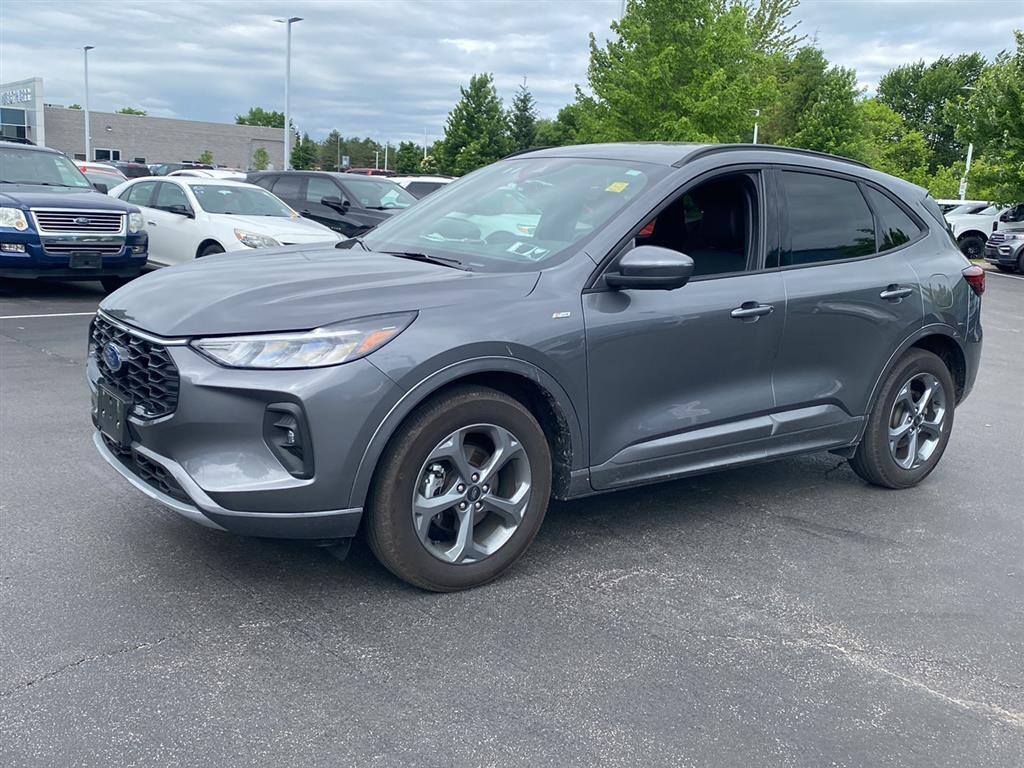 Used 2023 Ford Escape ST-Line Select SUV