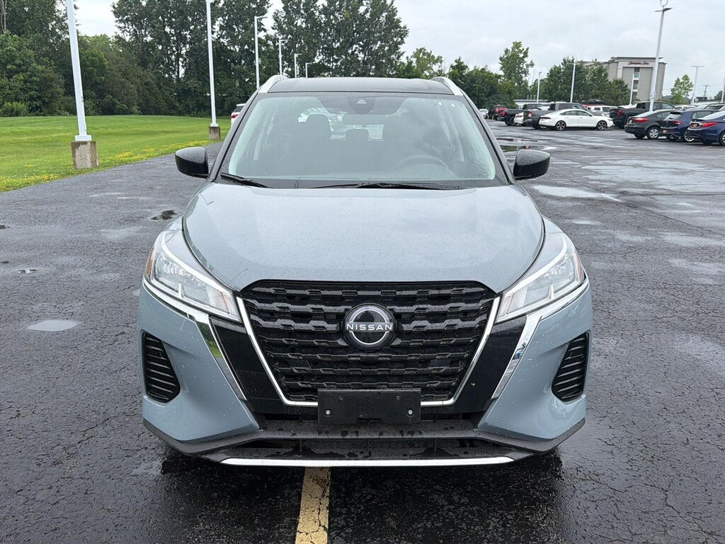 Used 2023 Nissan Kicks SV SUV
