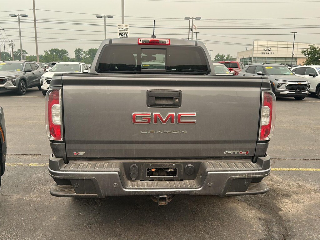 Used 2022 GMC Canyon 4WD AT4 w/Leather Truck