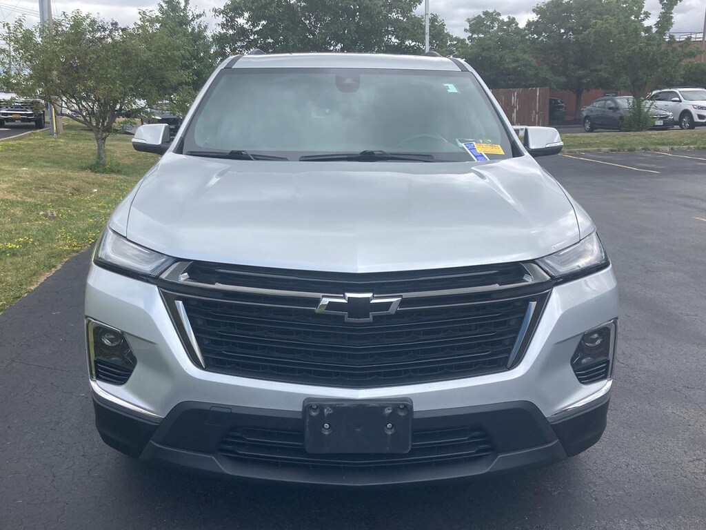 Used 2022 Chevrolet Traverse LT Cloth SUV
