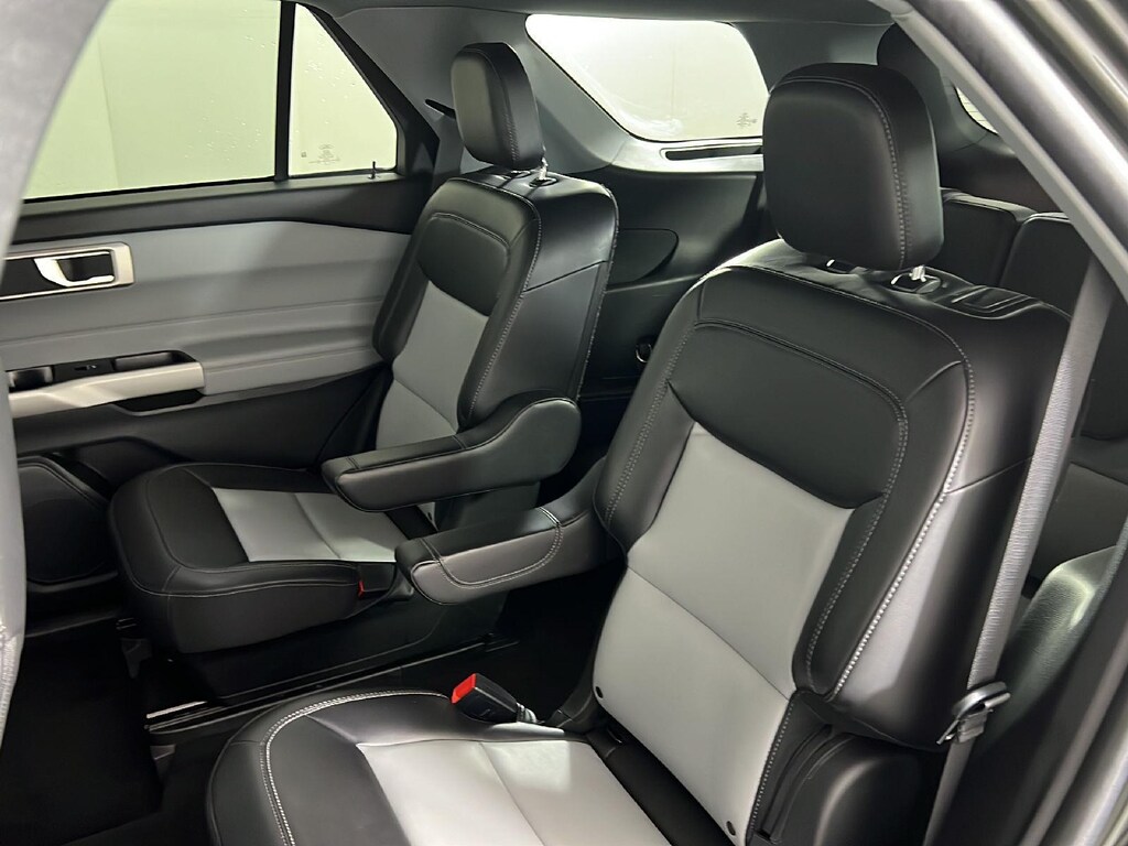 Used 2022 Ford Explorer XLT SUV