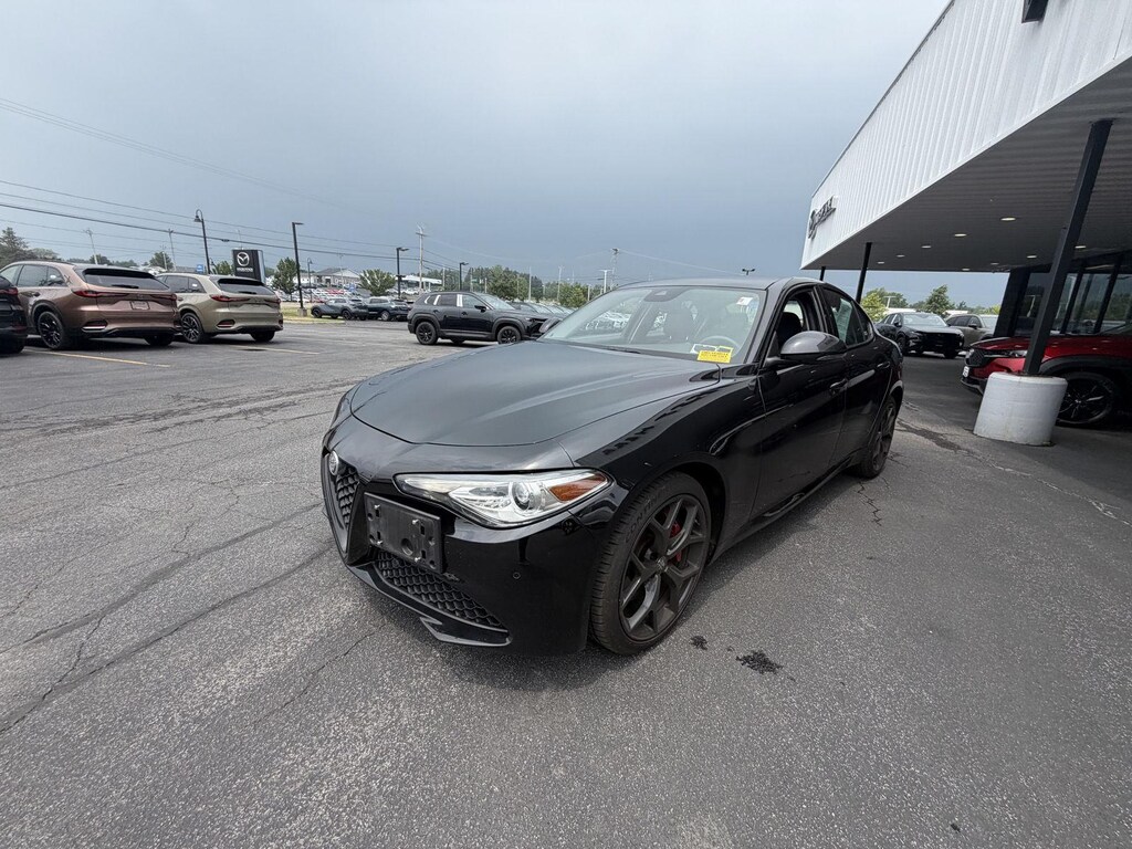 Used 2021 Alfa Romeo Giulia Ti Sedan