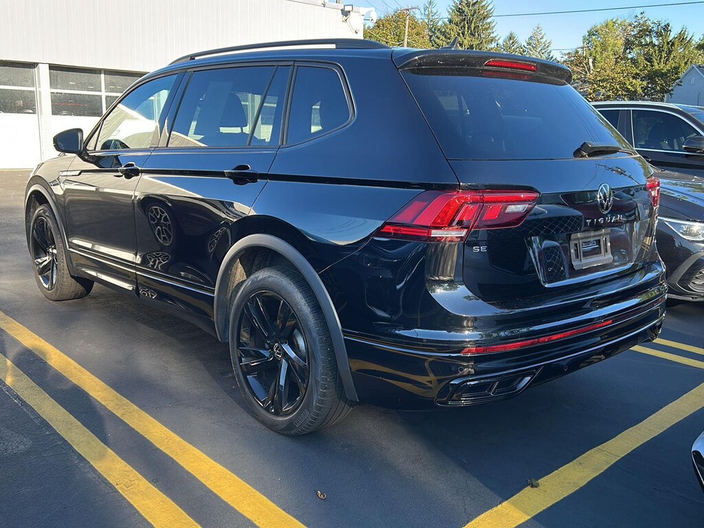 Certified 2024 Volkswagen Tiguan SE R-Line Black SUV
