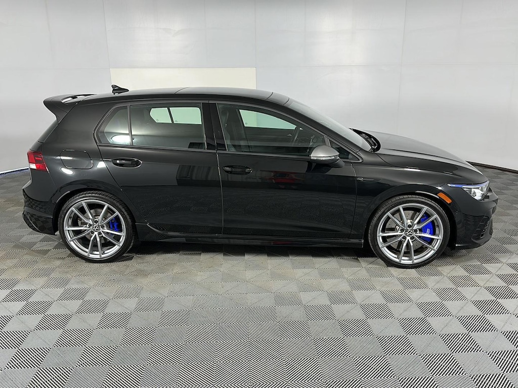 Used 2024 Volkswagen Golf R 4motion Car