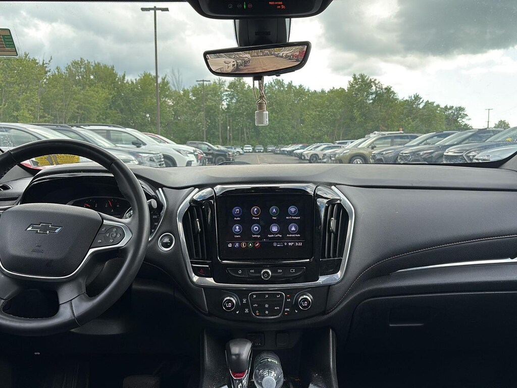 Used 2023 Chevrolet Traverse RS SUV