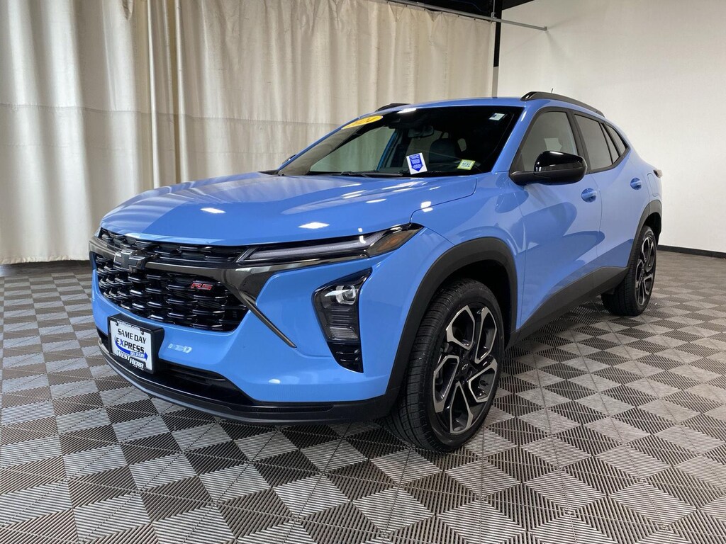 Used 2024 Chevrolet Trax RS SUV