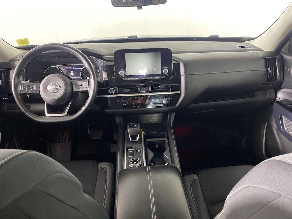 Used 2022 Nissan Pathfinder SV SUV