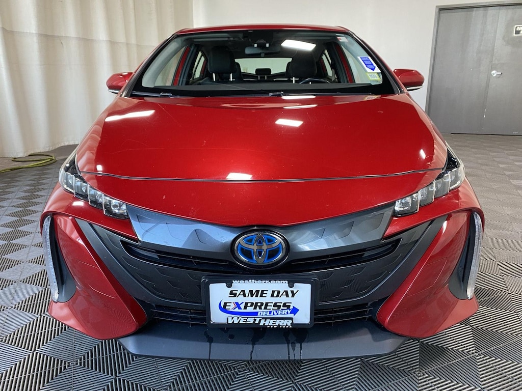 Used 2021 Toyota Prius Prime XLE Hatchback