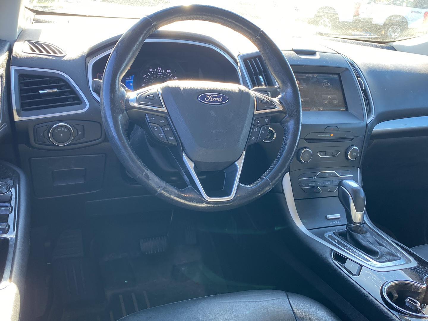 Used 2015 Ford Edge SEL SUV