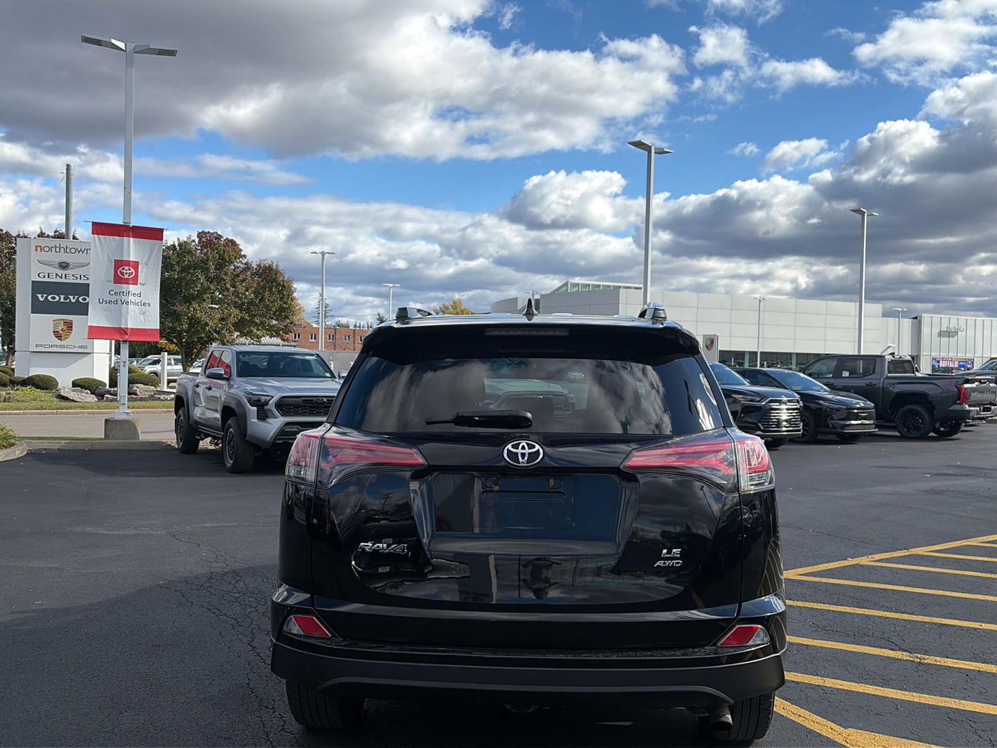 Used 2016 Toyota RAV4 LE SUV