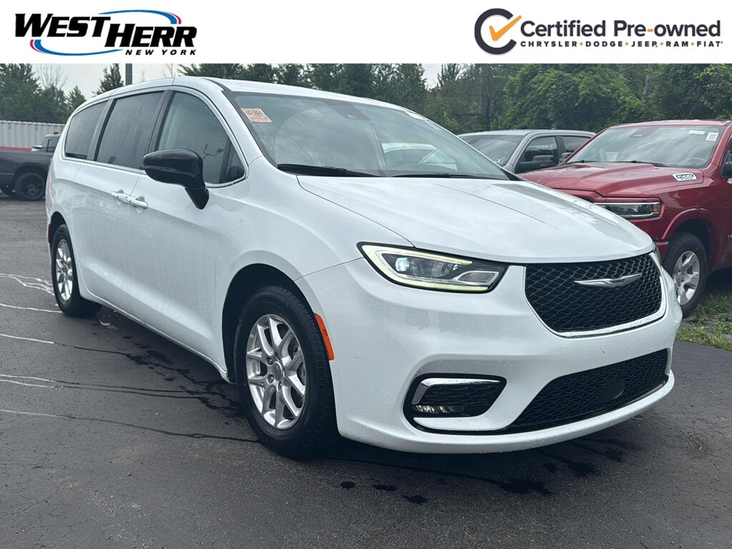 Certified 2024 Chrysler Pacifica Touring L Van